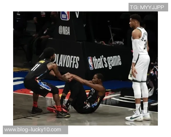 19赛季勇士与篮网巅峰对决回顾赛场精彩瞬间与球星表现分析 19赛季勇士与篮网巅峰对决回顾赛场精彩瞬间与球星表现分析