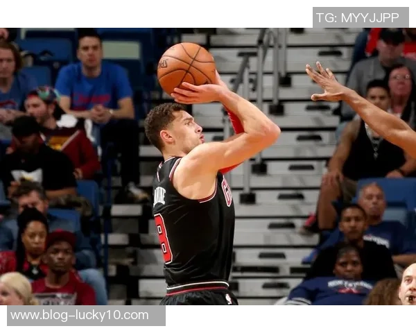 公牛与鹈鹕精彩对决现场直播全程回顾与分析 公牛与鹈鹕精彩对决现场直播全程回顾与分析