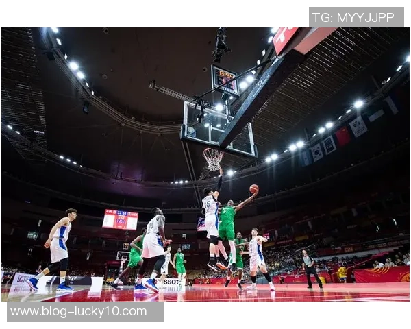 尼日利亚男篮对决韩国队精彩赛事回顾与分析 尼日利亚男篮对决韩国队精彩赛事回顾与分析